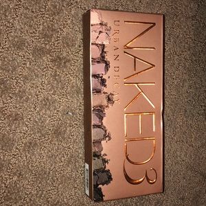 Naked 3 palette